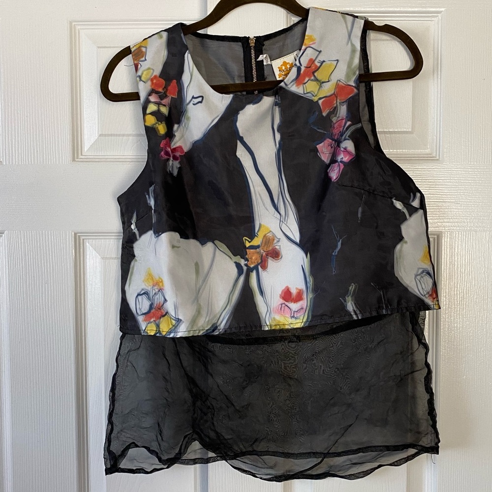 Sleeveless Top